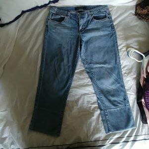 Calvin Klein size 8 Capri